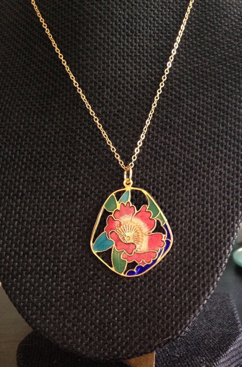 Cloisonne Pendant Necklace Vintage Image 0