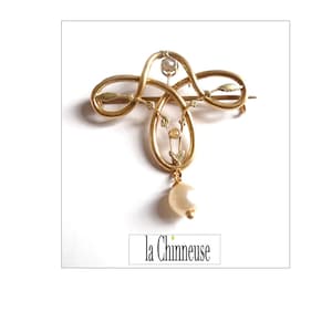 ART NOUVEAU BROOCH Old; Brooch & Pendant in 18K Gold and Pearls; For her; Old Jewel 1920s; French work.