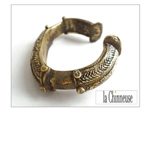 ETHNISCHE MANSCHETTE aus BRONZE Antikes Manschettenarmband Frühes 20. Jahrhundert Stammes-Armband Sammlungsstück. Bild 1