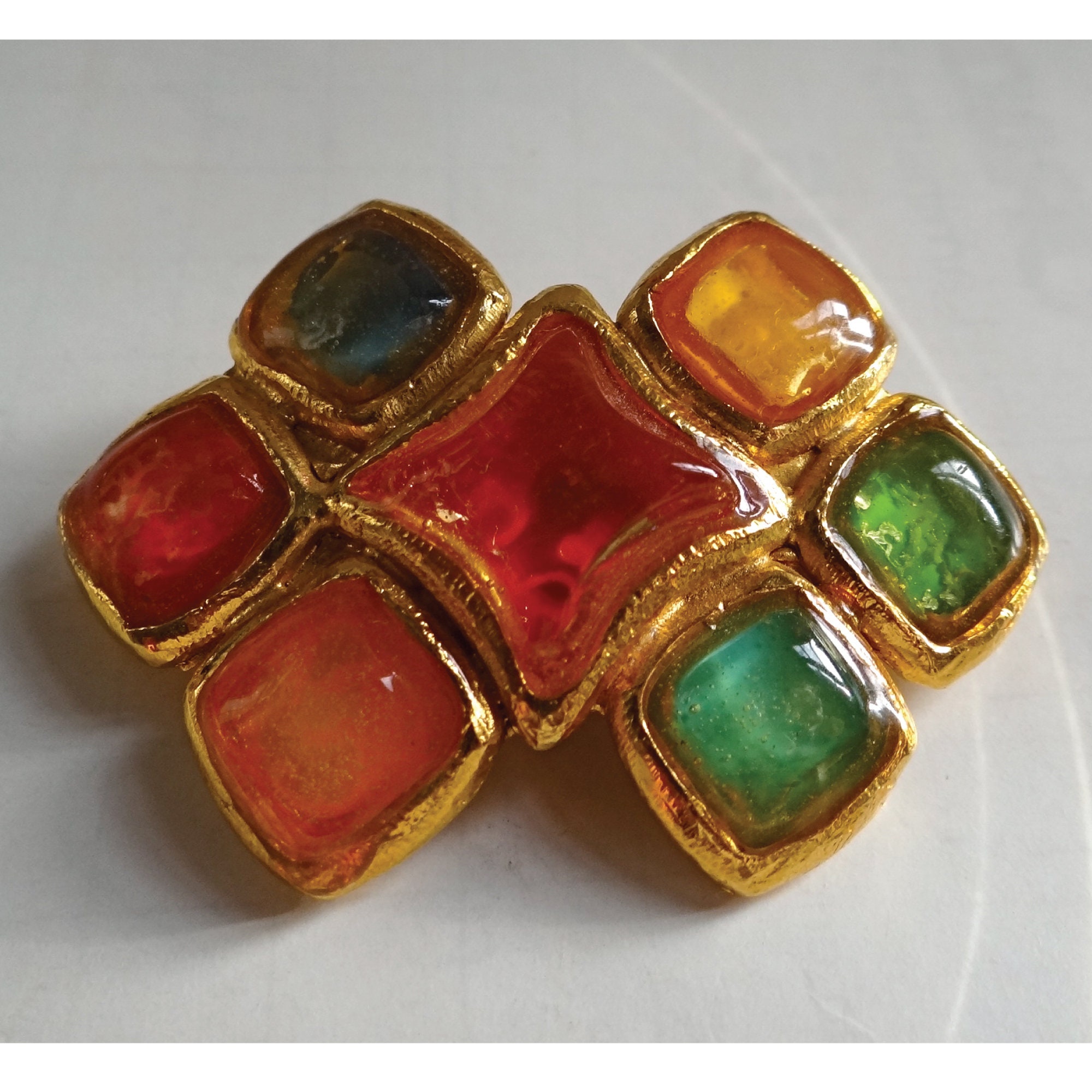 Broche Vintage Design Plaqué Or - Signée, Datée - Mode Fashion Couture - Occasion En Bon état