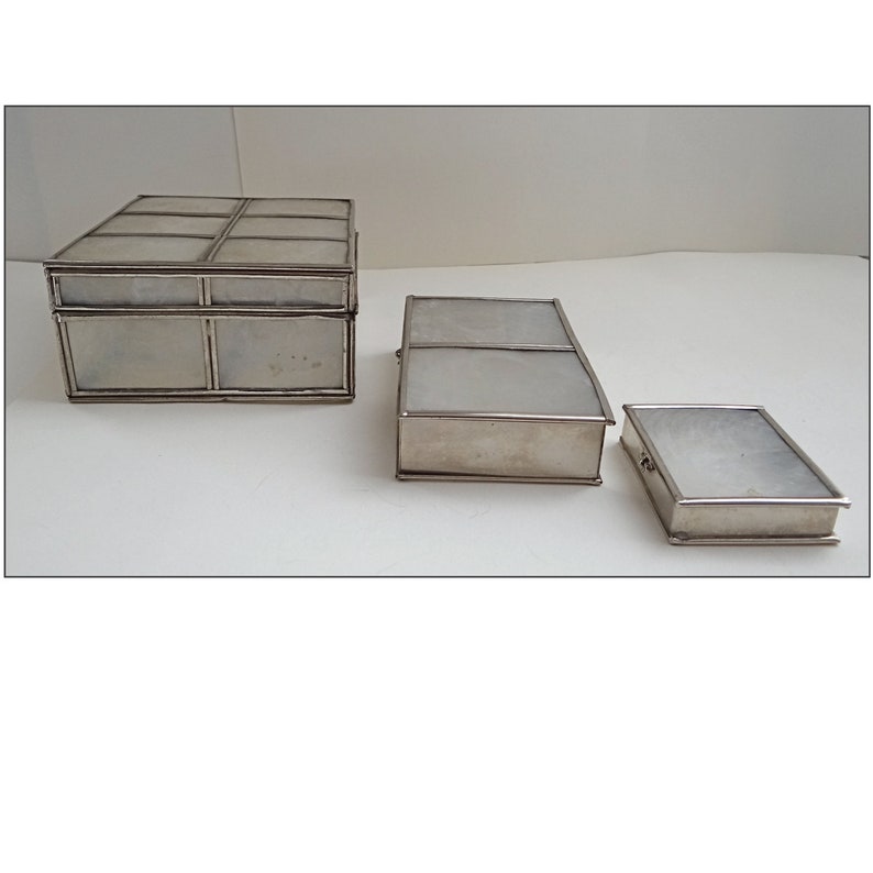 VINTAGE 3 MOTHER-OF-PEARL and brass BOXES Set of 3 Vintage Nesting Boxes 80s Design Decoration, Jewelry Box, Gift for Her. image 5