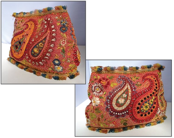 OLD EMBROIDERED POUCH; Rare Entirely Hand Embroid… - image 2