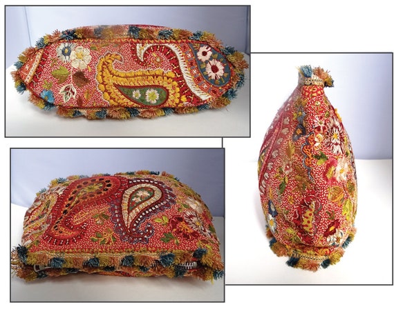 OLD EMBROIDERED POUCH; Rare Entirely Hand Embroid… - image 3