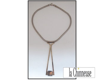 MODERNIST VINTAGE NECKLACE; Sculptural Pendant Necklace, 70s, Modernist Style Choker Necklace, Gift for Her, Collectible.
