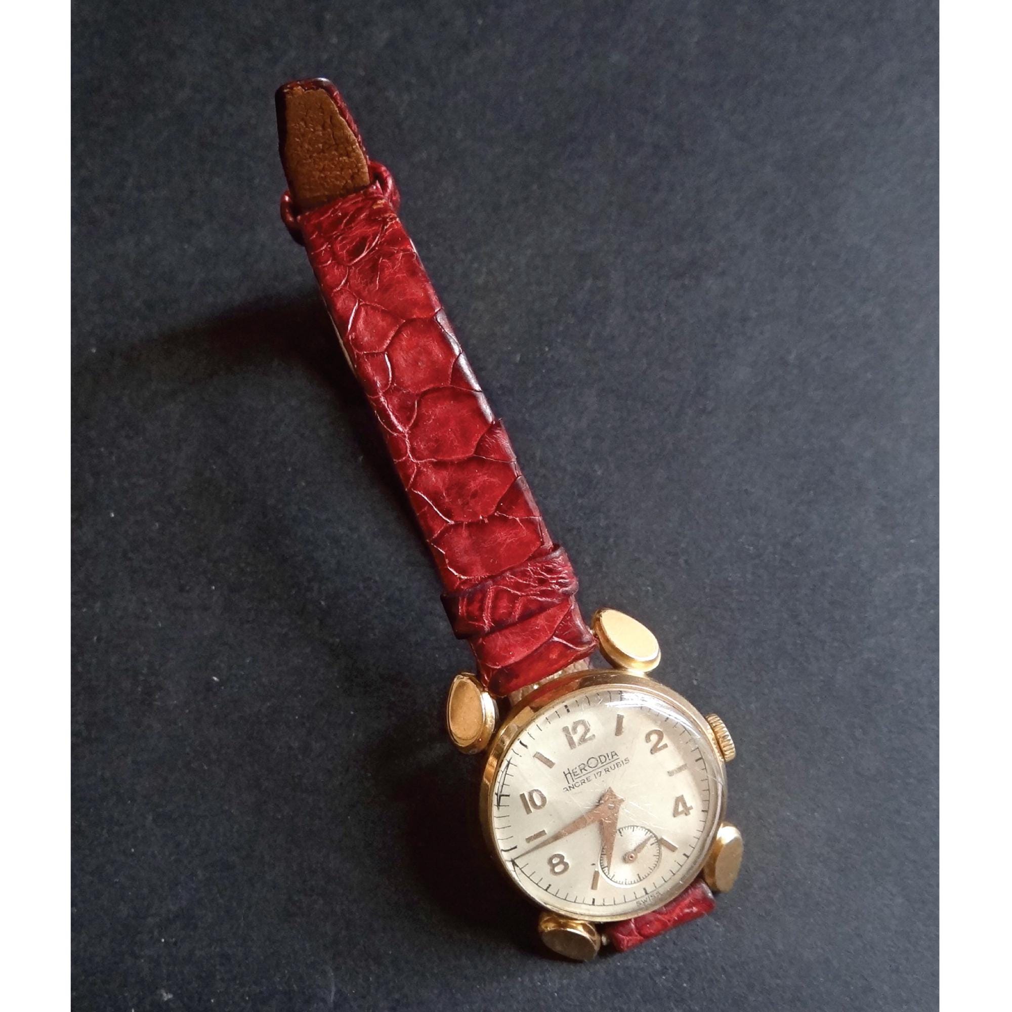HERODIA Women's Wristwatch; 18 Carat Gold Case, Vintage Swiss