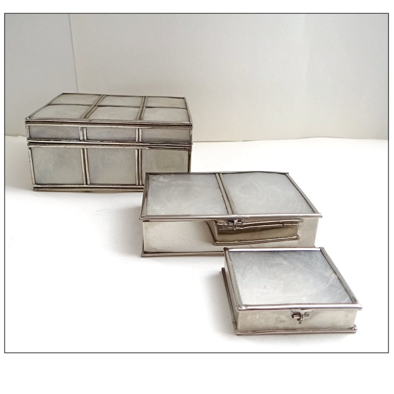 VINTAGE 3 MOTHER-OF-PEARL and brass BOXES Set of 3 Vintage Nesting Boxes 80s Design Decoration, Jewelry Box, Gift for Her. image 2