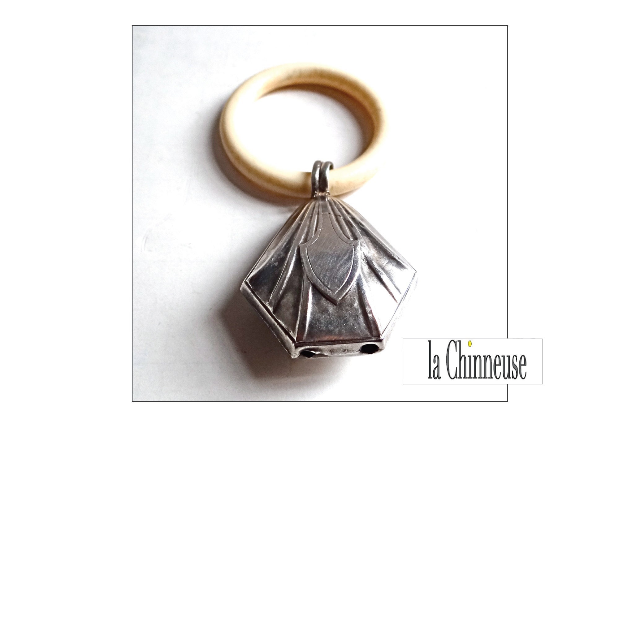 Ancien Hochet Siffleur En Argent Pour Bebe 19ème 4 Grelots
