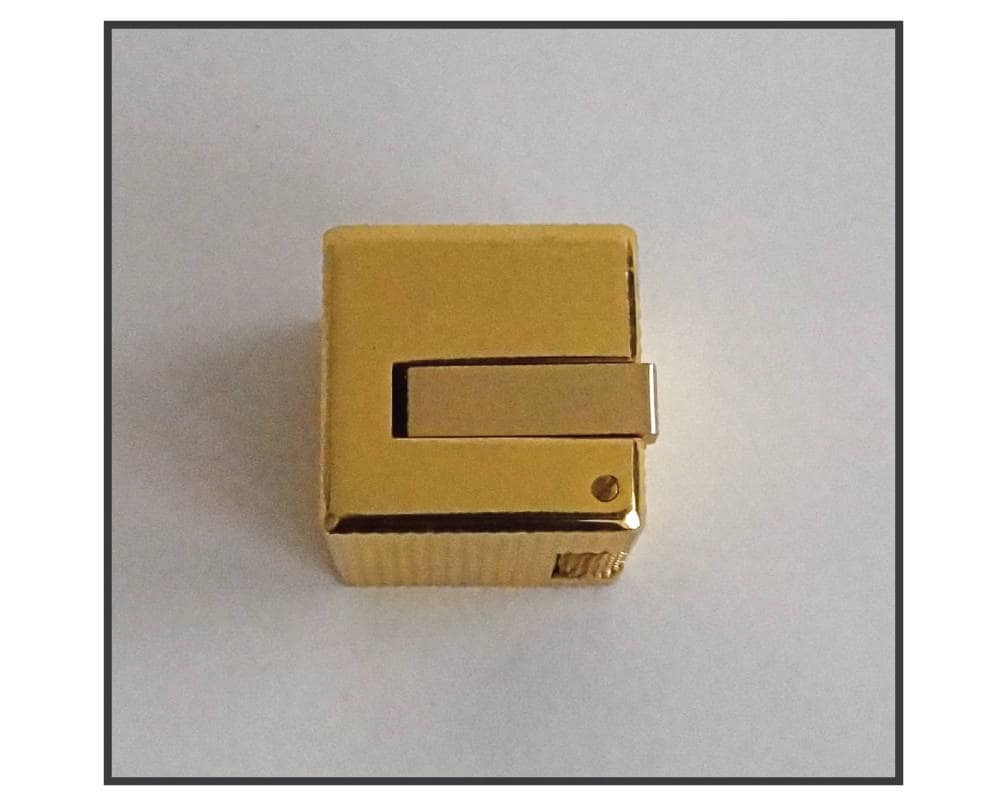 VINTAGE CUBE Dice Ippag Lighter / Vintage Lighter Ippag Dice