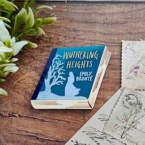 Wuthering Heights brooch | laser cut acrylic | library book brooch