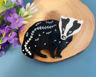 Barry the Badger brooch