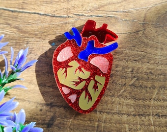 Anatomisches Herz Brosche | lasergeschnittener Acrylschmuck