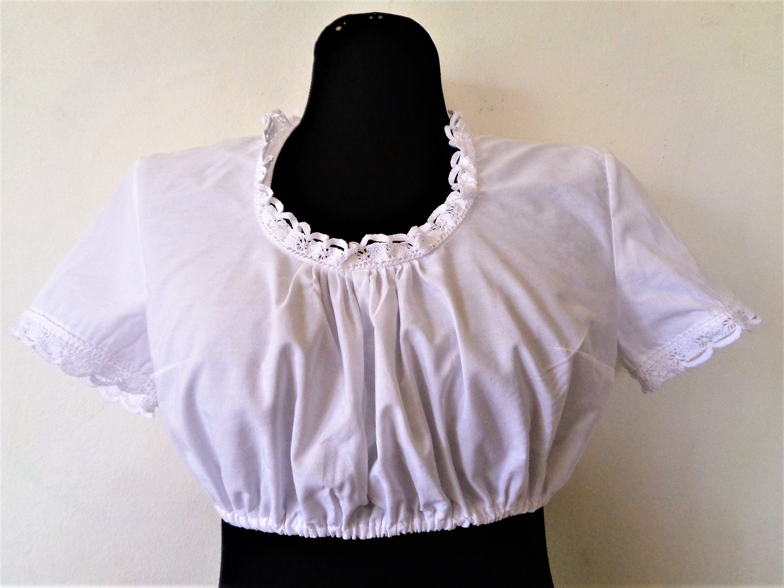 white lace top size 18