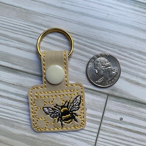 Aldi Quarter Keeper Holder Handcrafted Honeycomb & Bee