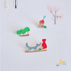 Story No.008 I Little Red Riding Hood I Brass Brooch I Hand Painted I Handmade in England I Story Jewellery