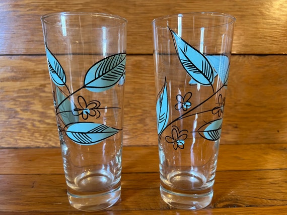 Modern Drinking Glasses and Tumblers