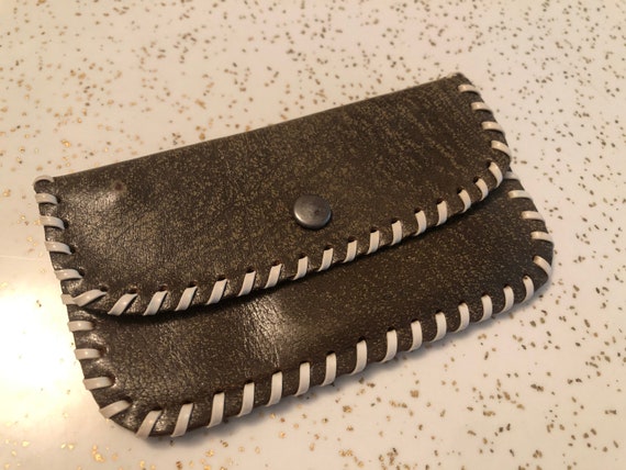 Small Vintage Real Leather Coin Purse Wallet Retr… - image 1