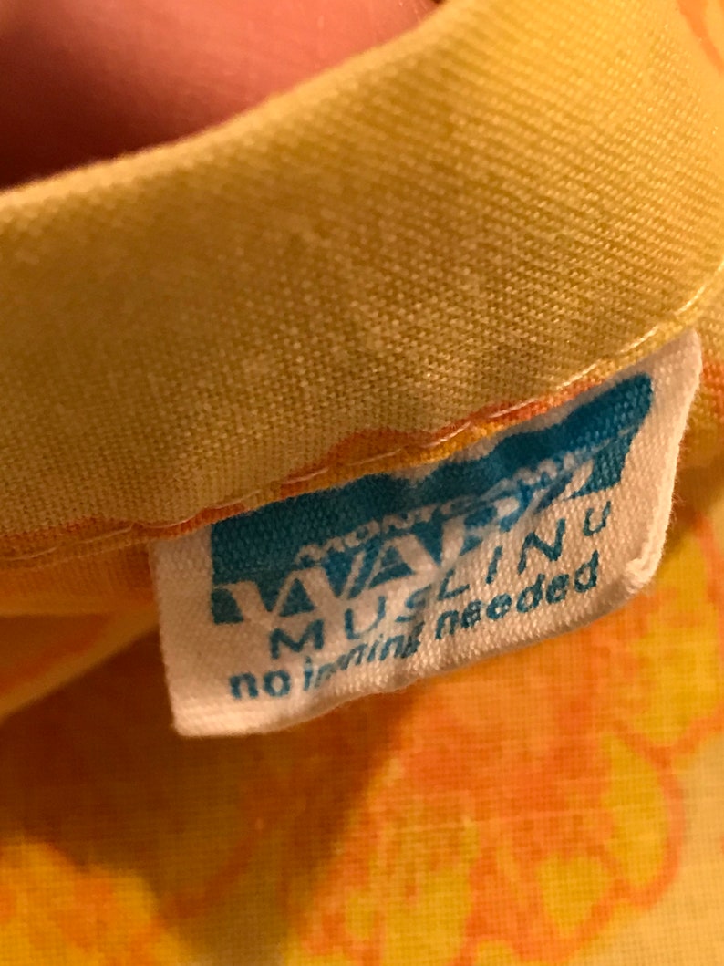 Vintage 1970s Twin Sheet Set Montgomery Ward Yellow Orange Flowers Groovy Bright Flat Fitted