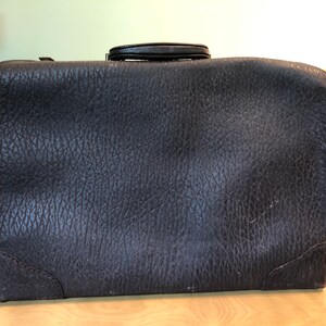 Vintage 1930&#39;s 1940&#39;s Brown Leather? Suitcase with  Luggage Wardrobe Old Home Decor