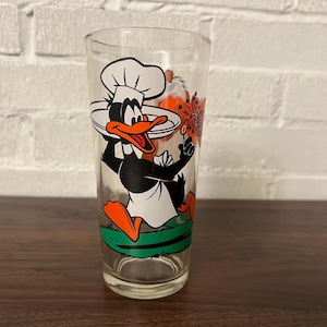 Vintage Daffy Duck & TAZ 1976 Warner Bros Pepsi collectors series glass cup