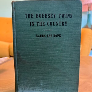 Vintage 1940 The Bobbsey Twins in the Country by Laura Lee Hope Book