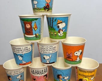 Vintage Dixie Cup Snoopy & the Peanuts Gang Bathroom Cups 3