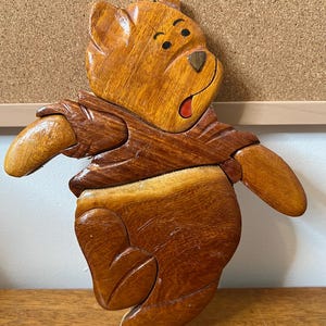 Vintage Winnie the Pooh wooden wall hanging Walt Disney