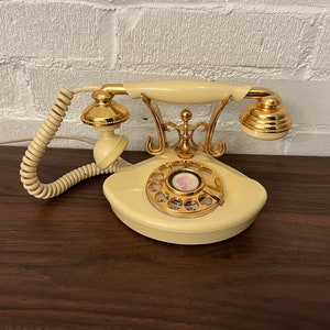 1979 Cutie Onyx Telephone Ivory Antique Style Rotary Dial Phone