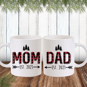 Mom and Dad Mug Set established 2024 -  Plaid Christmas Mom and Dad Established Mugs