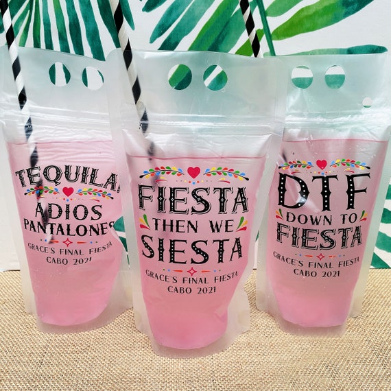 Fiesta Siesta Tequila Party Cups - Plastic Stadium Tumblers with Lids +  Straws