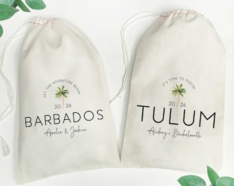 Palm Tree Wedding Favor Bags | Beach Wedding Gift Bags for Guests |  Destination Wedding Welcome Favor Bags | Tropical Party Favors