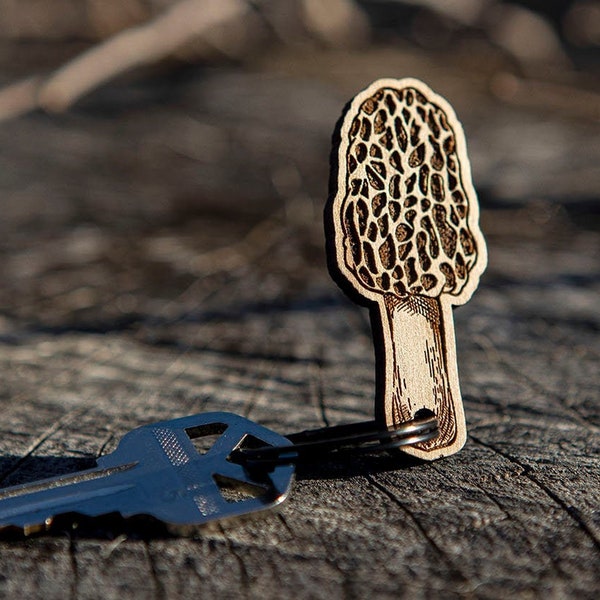 Morel Mushroom Keychain -  mushroom keychain - morel hunting keychain - Fungi - Mushroom Hunter