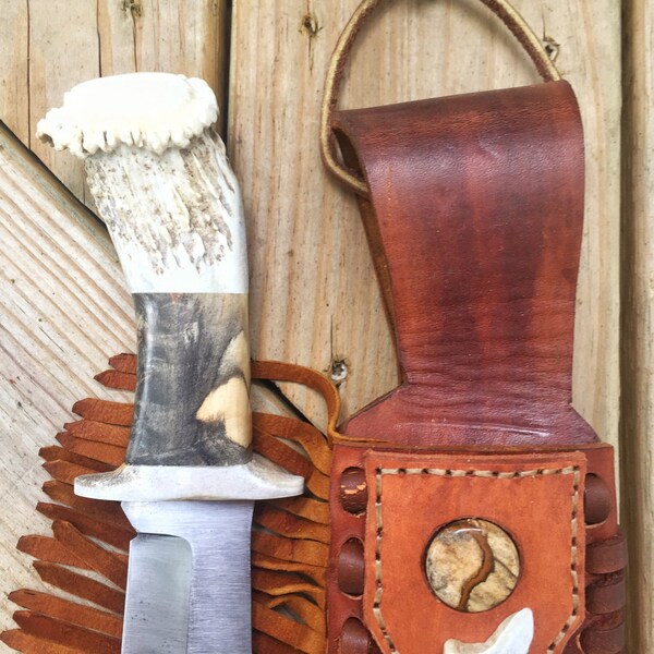 CIERVO ANTLER CUCHILLO • Buckeye Burl madera • vaina de cuero