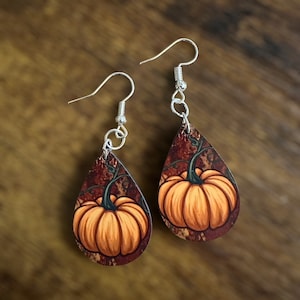 Pretty Pumpkin Earrings, Pumpkin Spice earrings, Earrings for Fall, Fall Earrings, Fun fall jewelry