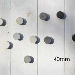 40mm Grautöne Möbelknöpfe Set | Weiß zu Schwarz