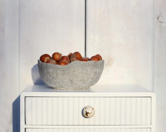 Plato decorativo / Cuenco de hormigón