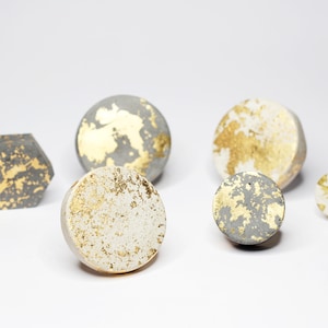 Gold Foil Cabinet Knob | Concrete Cabinet Knob | Drawer Pull | Dresser Knob | XL Cabinet Knob | Scandi | Modern Cabinet Knob | Gold Leaf