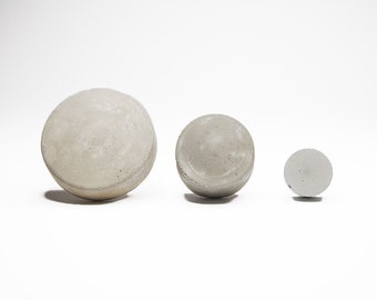 Concrete Round Cabinet Knob in 3 sizes. Natural Grey or a variety of colours