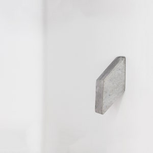 Beton Möbelknopf | Geometrischer Schubladenzieher | Möbelknöpfe | Betonknöpfe | Knöpfe | Betongriffe | Moderner Pull | Außenknöpfe