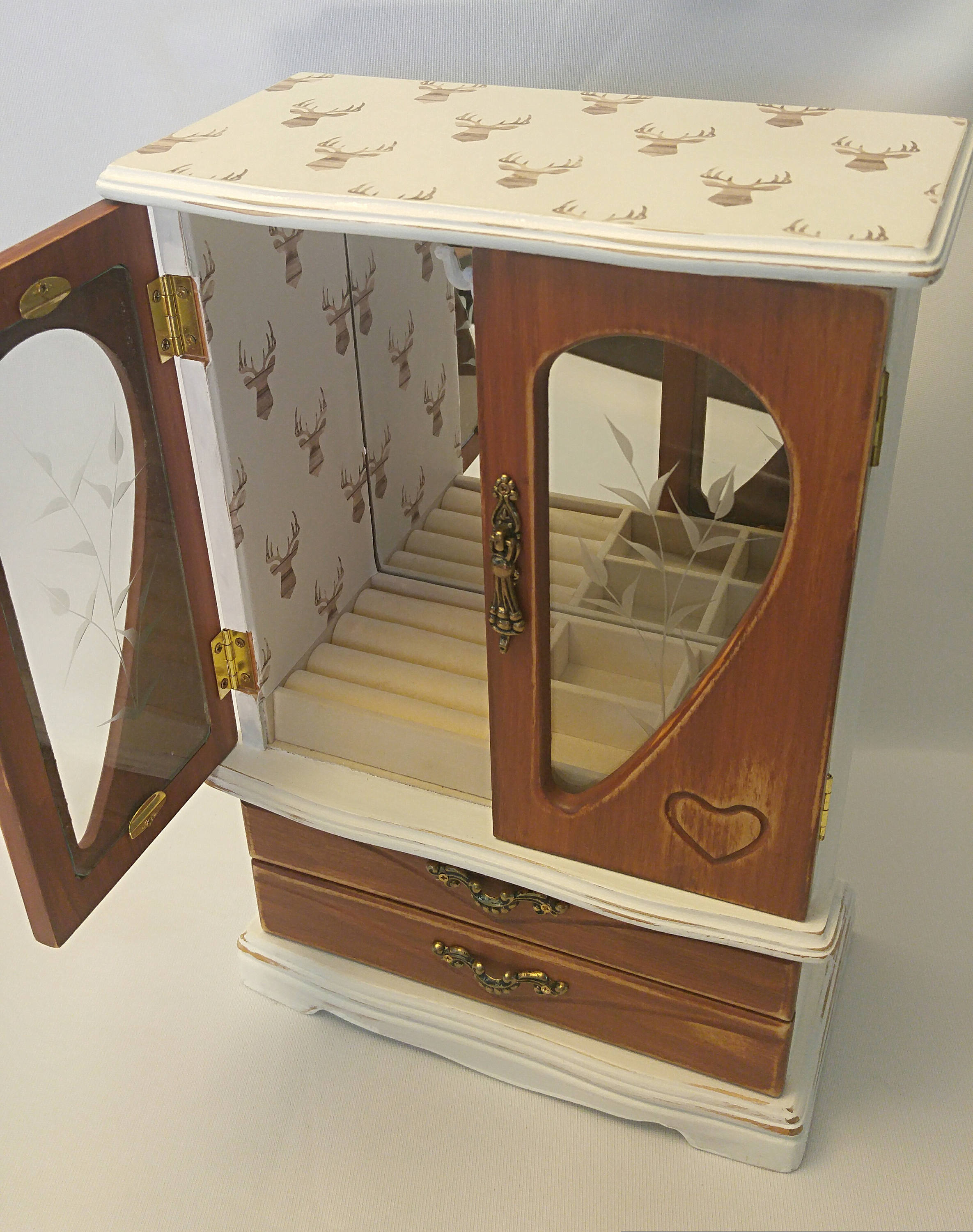 Big jewelry box/vintage jewelry box/white jewelry box/cottage Etsy