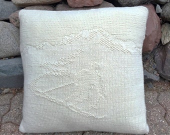 Skier Knitted Pillow Pattern