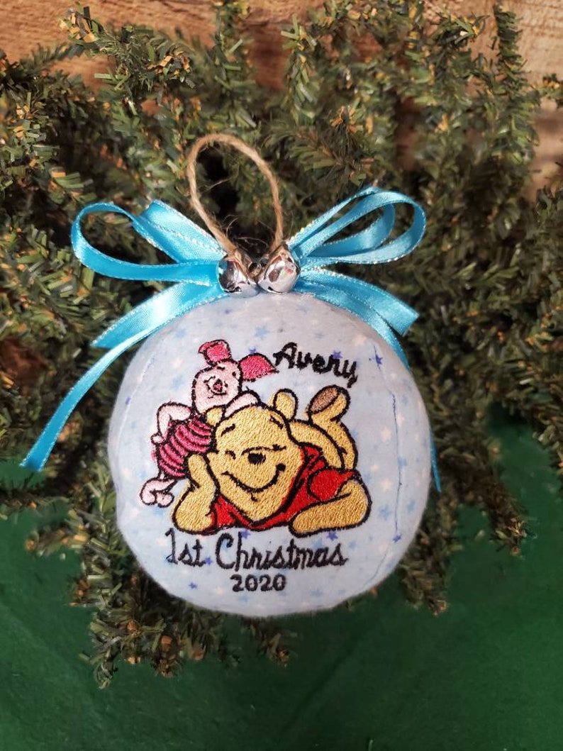 Winnie the pooh and Piglet ornament