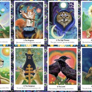 Könnte beinhalten: Ein Satz von acht Tarotkarten mit farbenfrohen Illustrationen von Tieren und Symbolen. Jede Karte hat einen Titel und eine kurze Beschreibung. Die Karten zeigen Bilder von Affe, Eichhörnchen, Eule, Löwe, Bär, Kaninchen, Raben und einem Frosch.