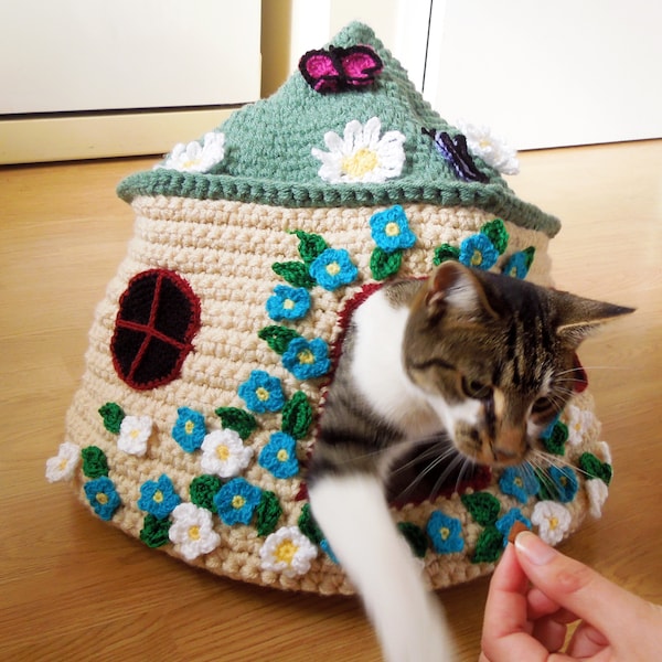 Fairy Tale Cat Cave Crochet Pattern