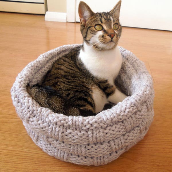 Cat Bed Knitting Pattern, Pet Bed, Dog Bed, Wool Cat Bed, Chunky Wool Cat Bed, Cat Basket, Wool Pet Bed, Cat Lover Gift, pdf Pattern