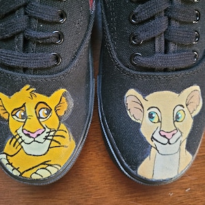 Simba & Nala Löwenkönig | Handbemalte Schuhe