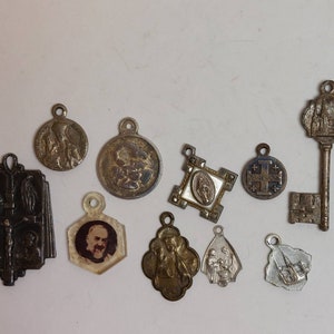 10 médailles religieuses catholiques