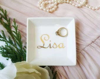 Name ring dish Personalized bridesmaid gift Best friend gift for Valentines Customized trinket dish Ring tray Gift for her Engagement Ring