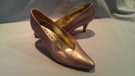 Vintage 1980s Pancaldi Pumps in Rosy Silver, made… - image 1