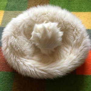 Vintage 60s 70s Fluffy White Faux Fur Real Fur Brim Lined Pom Poms Bucket Hat 60s Fur Bucket Hat - Etsy main image 2