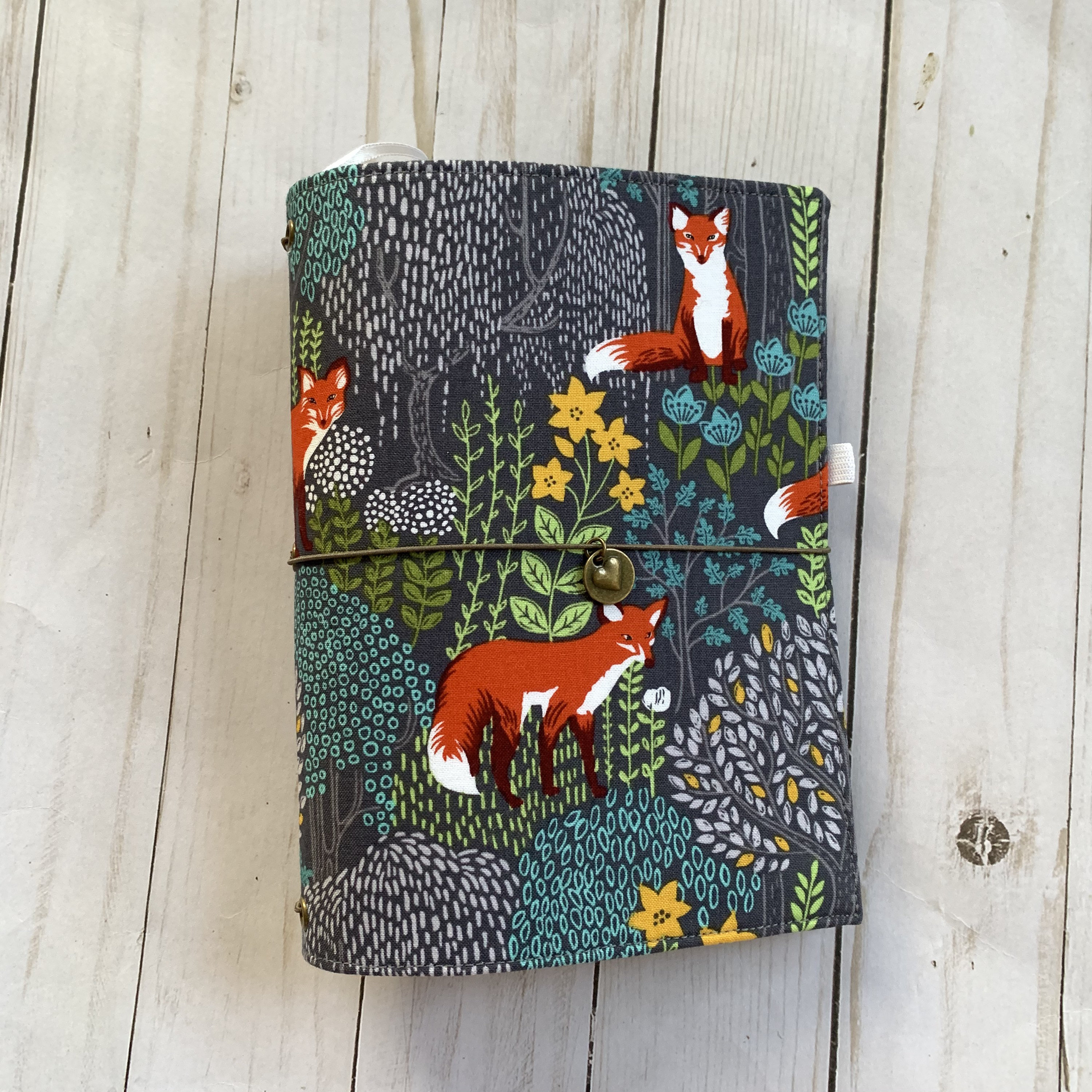Forest Fox Moo-dori, Fauxdori, Midori, travelers notebook with charm